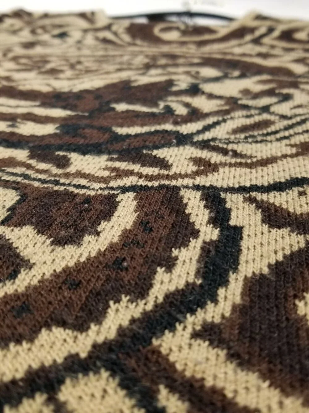 VINTAGE 90s Nina Leonard Sweater Women Medium Acrylic Brown Paisley Knit Leopard